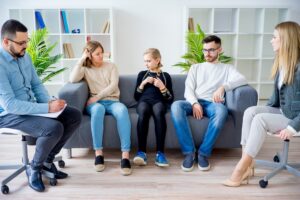 Family Therapy and Addiction - AKUA Mind & Body